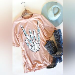 Love Rock and Turquoise Mineral Wash Western Tee in Pink size xl